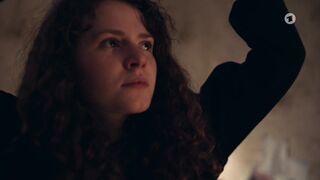 Nadja Sabersky nudity ⭐ Freund oder Feind. Ein Krimi aus Passau (2020)