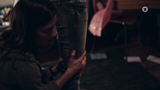 Nadja Sabersky nudity ⭐ Freund oder Feind. Ein Krimi aus Passau (2020)