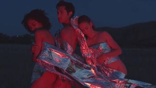 Erotic Short Scene Ave paraíso (2019)
