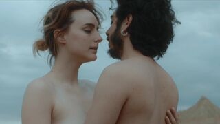 Outdoors Nudity Scene ⭐ Emilia Lazo nnude | Emilia y Pablo Territorio de Delirio (2019)