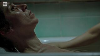 Lesbian Hot Scenes with Simona Malato naked - Le sorelle Macaluso (2020)
