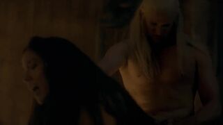 Sonoya Mizuno, Sian Brooke nude sex scene