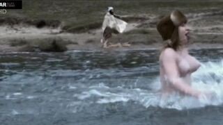 Anna Maria Muhe, Christina Drechsler topless - Novemberkind (2008)