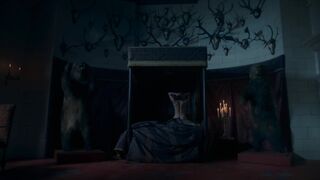 Amrita Acharia nude, Ludivine Sagnier sexy - The Serpent Queen (2022) s01e02