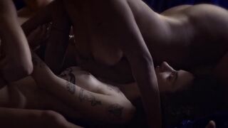 Explicit Lesbian Scene ⭐ Uma Paciência Selvagem me Trouxe Até Aqui (2021) Bruna Linzmeyer nude