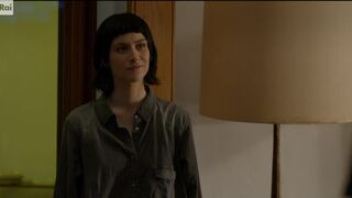 Nudity Scene ⭐ Sophie Pfennigstorf nude ⭐ Sopravvissuti  (2022) s01-e04