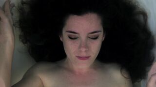 Bath nude scene ⭐ Nuria Gago ⭐ Alba (2012)