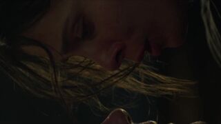 Aylin Tezel, Marina Sista Tauscher hot sex scene ⭐ Unbroken s01e03 (2021)