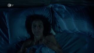 Romina Küper, Ulrike Folkerts hot ⭐ Katie Fforde e39 (2020)