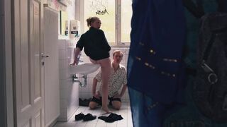 Cunnilingus Scene ⭐ Aliki Hirsch hot ⭐ Julia muss sterben (2021)