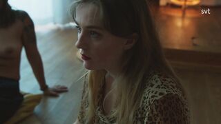 Klara Hodell Risberg, Sara-Maria Lövgren nude ⭐ Ladda Ur (2020)