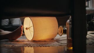 Kaley Cuoco sex ❤️⭐ The Flight Attendant s01e06 (2020)