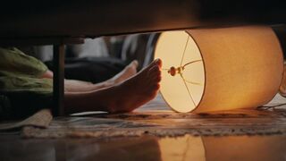 Kaley Cuoco sex ❤️⭐ The Flight Attendant s01e06 (2020)