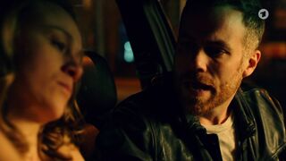 Anke Retzlaff, Picco von Groote sex - Über die Grenze s01e03-04 (2020)