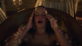 Dominique Devenport Hot Dressed Sex ❤️ Sisi (2022)