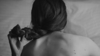 Lesbian Hot Scene ⭐ Esther Garrel sexy ⭐ Astragal (2015)