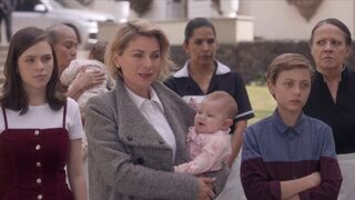 Oka Giner, Paulina Goto - Daughter from Another Mother (Madre Solo hay Dos) s01e01-06 (2021) celeb a topless episode from the movie