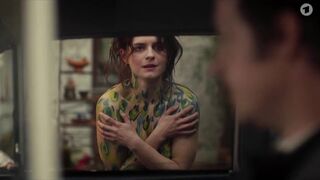 Deutschland TV Show Hot Scenes ⭐ Hanna Plab nude, Vanessa Loibl, Maike Elena Schmidt, Katja Riemann naked ⭐ Unsere wunderbaren Jahre (2023) s02e03-06