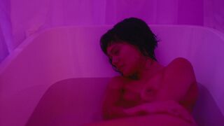 Tarryn Wyngaard topless ⭐ Pulse (2022) s01e06