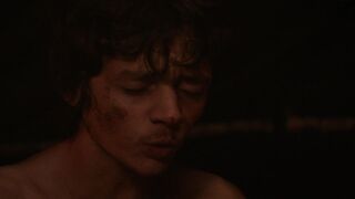 Marina Hands naked ⭐ Hommes au bord de la crise de nerfs (2022)