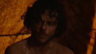 Marina Hands naked ⭐ Hommes au bord de la crise de nerfs (2022)