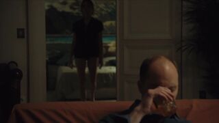 Ophelia Kolb - Ce que Pauline ne vous dit pas s01e03-04 (2022) Sex Celebs