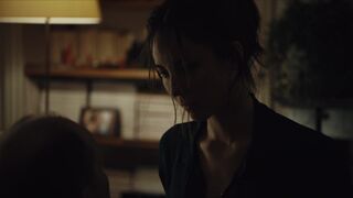 Ophelia Kolb - Ce que Pauline ne vous dit pas s01e03-04 (2022) Sex Celebs