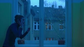 Carole Jachtmann naked - Morgenflimmern (2019) Bathroom Naked Actress