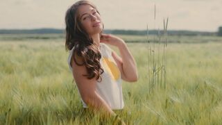 Public Nudity Sauna scene with Elisa Plüss, Henriette Confurius, Judith van der Werff nackte - Ich Ich Ich (2021)