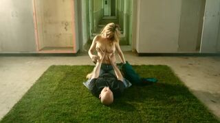 Sonia Dufeu nude ⭐ Désafecté(e) (2013)