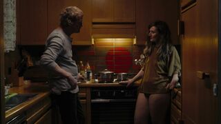 Rachel Braunschweig nude ⭐ Spagat (2020)