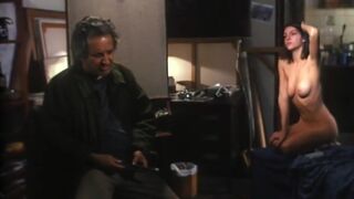 Explicit Adult | Ana Abott Naked ⭐ Retrato do artista com um 38 na mão (2000)