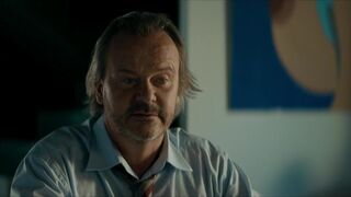 Sophie-Marie Larrouy topless - Derby Girl s02e05 (2022)