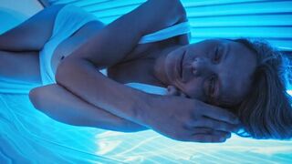 Margarita Breitkreiz topless, Isabel Thierauch sexy - Geschlechterkampf - Das Ende des Patriarchats (2023)