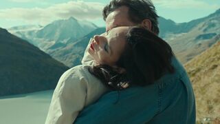 Jeanne Balibar, Alexia Hébrard topless - Let Me Go (2023)