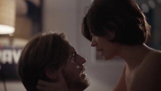 María León, Mariam Hernández, Loreto Mauleón hot - Air Kisses s01e02 (2021). Sexy TV Show Scenes