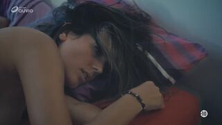 Amandine Hinnekens naked, Jeanne Abraham naked. Trentenaires s01 (2023) TV Show Sex Scene