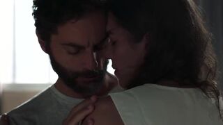 Elena Martínez sexy. Devoción (2023) hot movie scenes