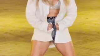 Jennifer Lopez Sexy Hot Dance. Leaked Video (2024)