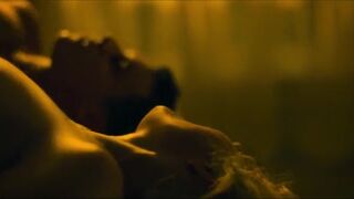 Laura Sepul naked, María Pedraza naked- El correo (2024)