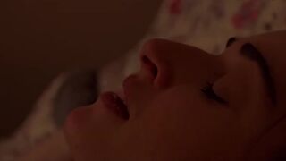 Cécile Duflot topless - Dernière valse (2024)