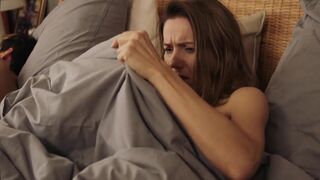 Bettina Lamprecht nackte. Nestwochen (2021) Bedroom Sexy Scene