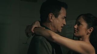 Minka Kelly sexy, Maggie Grace hot - Blackwater Lane (2024)