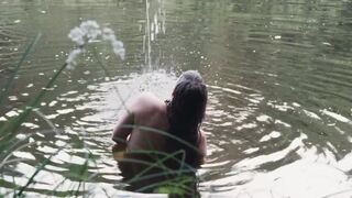 Sophia Rodriguez Goldberg naked - Camping du lac (2023)