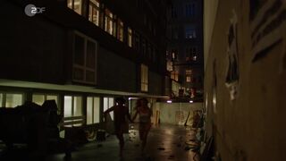 Marleen Lohse nude - Bella Germania s01e03 (2019) Sex Scene
