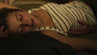 Alexandra Maria Lara nude, Carol Schuler nud - Nachtlärm (2012)