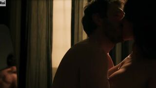 Ambra Angiolini nude ⭐ Sempre al tuo fianco (2024) s01