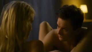 Czech actress Jana Bernásková topless | Jak prezit sveho muze (2023) | Sex Scenes