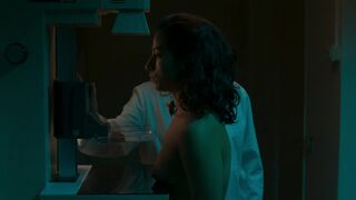 Carolina Yuste nude - Saben aquell (2023)