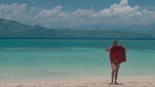 Sophie Marceau nude ⭐ Descente aux enfers (1986)